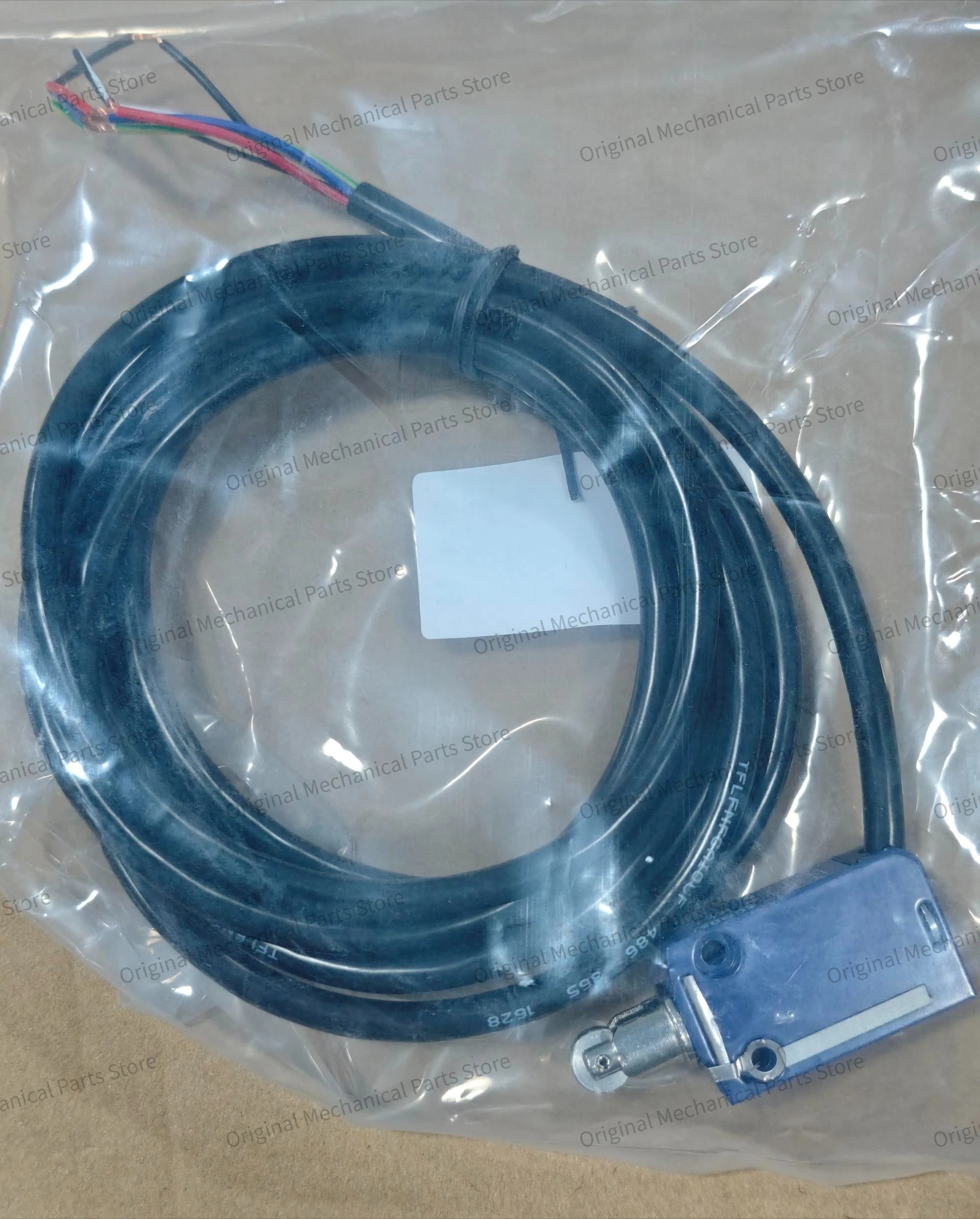 新品 1 個 XCMD2102L3 リミットスイッチ短納期 - Limit Switch のレビューと価格