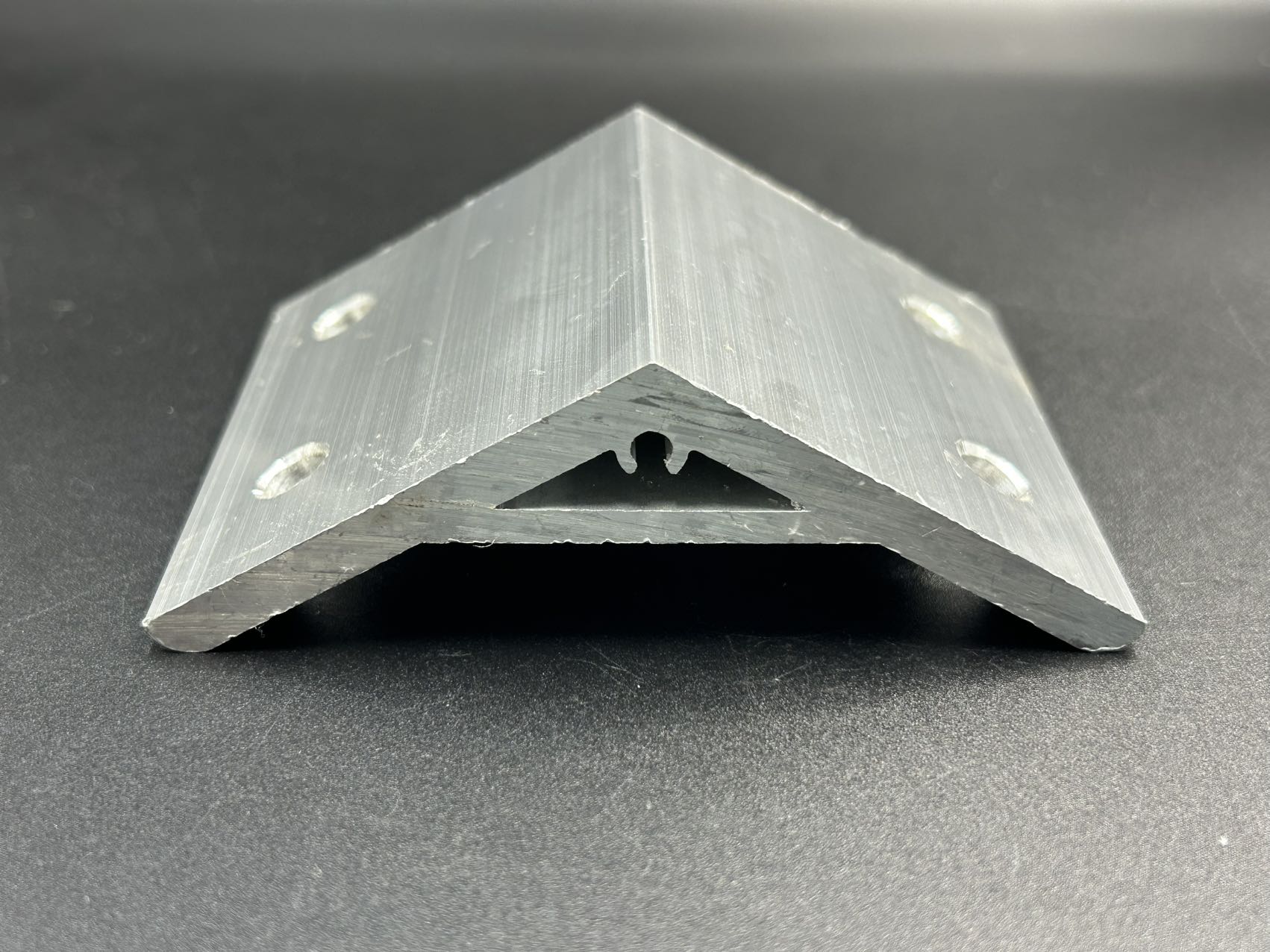 工業用アルミプロファイル付属品 機械工具用厚みのあるフレーム - Aluminium Extrusion のレビューと価格