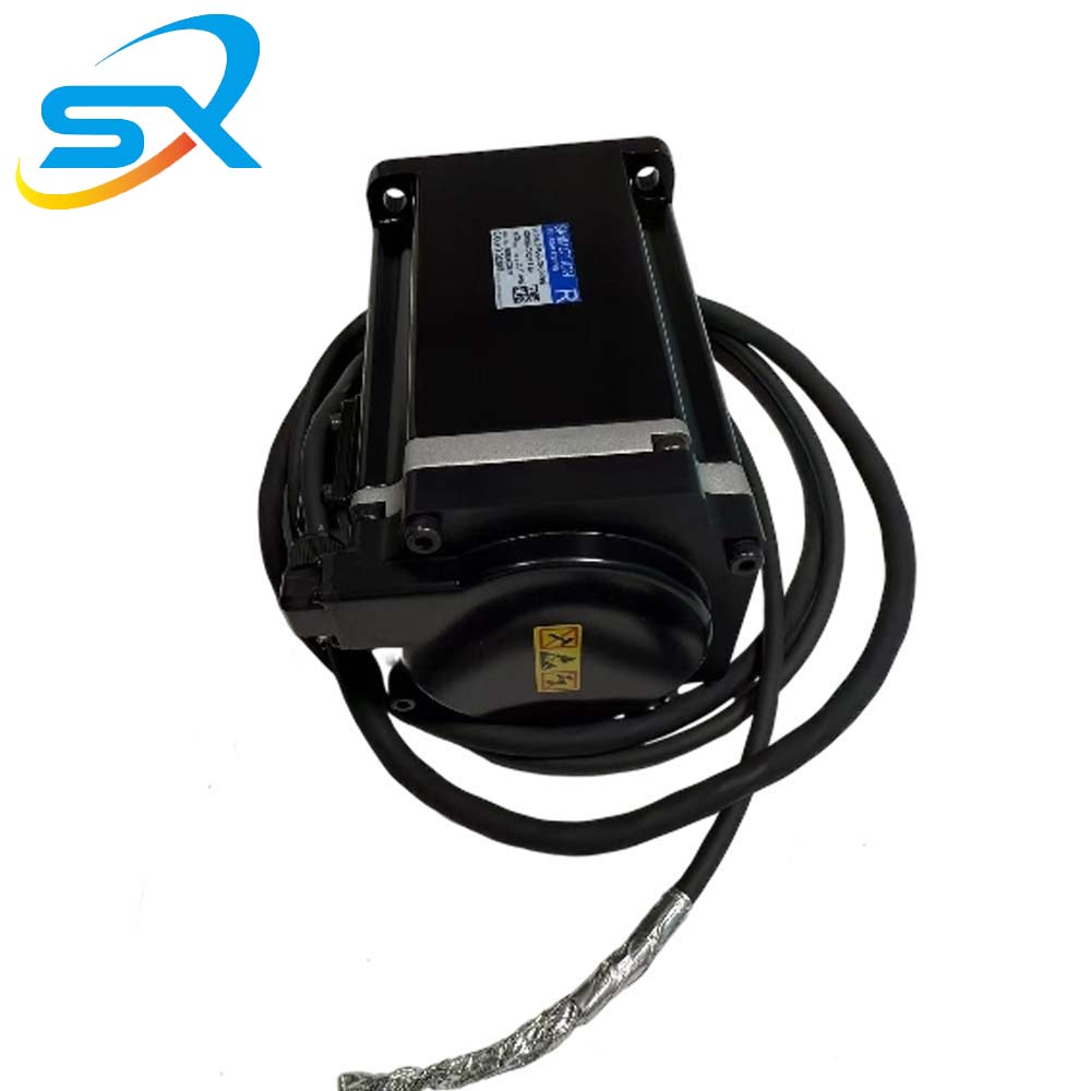 三洋電機製ACサーボモーター、良好な伝導状態で動作中、R2A - Servo Motor のレビューと価格